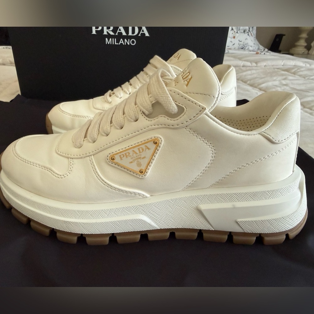 Prada leather Cream Sneakers with Brown Sole - Picture 8 of 15